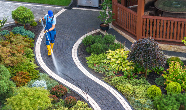 Best Concrete Pressure Washing  in Milton, LA